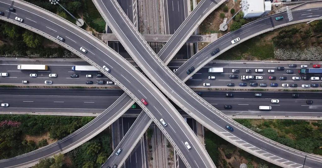 Interconnecting the Supply Chain: The Role of Data Connectivity and Interoperability